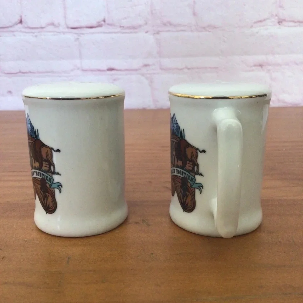Vintage Wyoming America’s Frontier Ceramic Salt and Pepper Shaker Pair